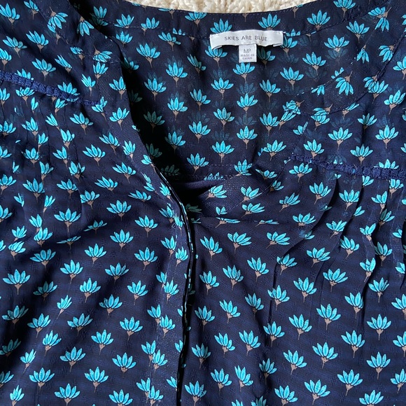 Skies Are Blue Shirt Set Size Medium Petite - Picture 2 of 4